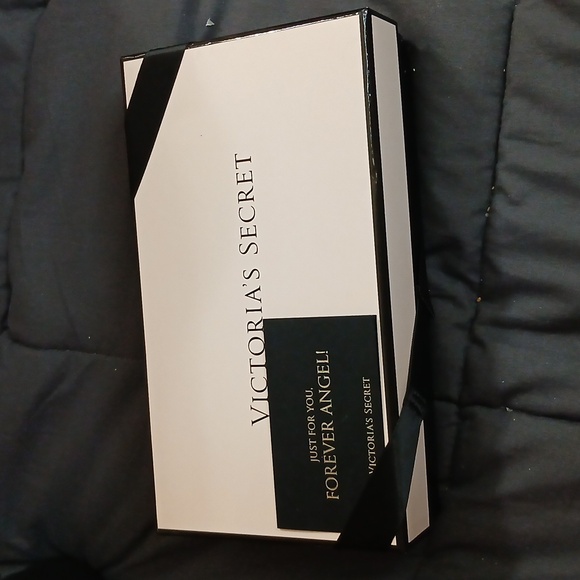 Victoria's Secret Travel Jewelry makeup roll up bag NIB - Picture 5 of 6